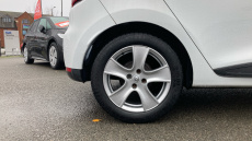 Renault Clio 0.9 TCE 90 Play 5dr Petrol Hatchback